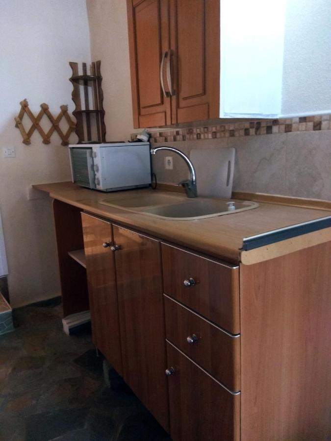 Farma Giannis Apartman Szárti Kültér fotó