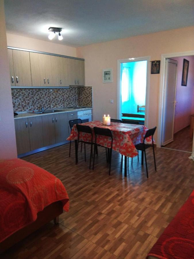 Farma Giannis Apartman Szárti Kültér fotó